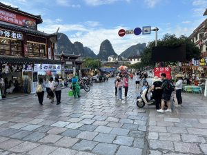 4012A354-42AA-4D7E-A840-486700988256_1_105_c